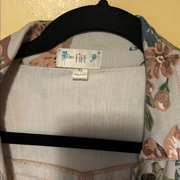 Floral Jean Jacket - Picture 3 of 5